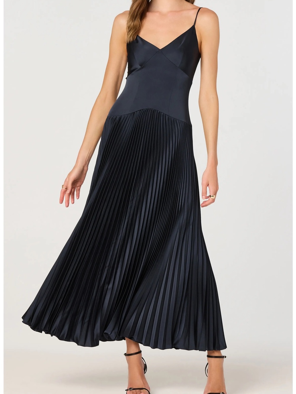 Astr the Label Navy Pleated Formal Dress
